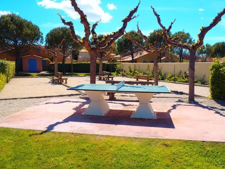 Le Jardin Des Alpilles Βίλα Eyguières Εξωτερικό φωτογραφία